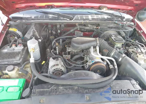 1996 Chevrolet S Truck S10 из США, поврежденный, VIN 1GCDT14X8TK136181